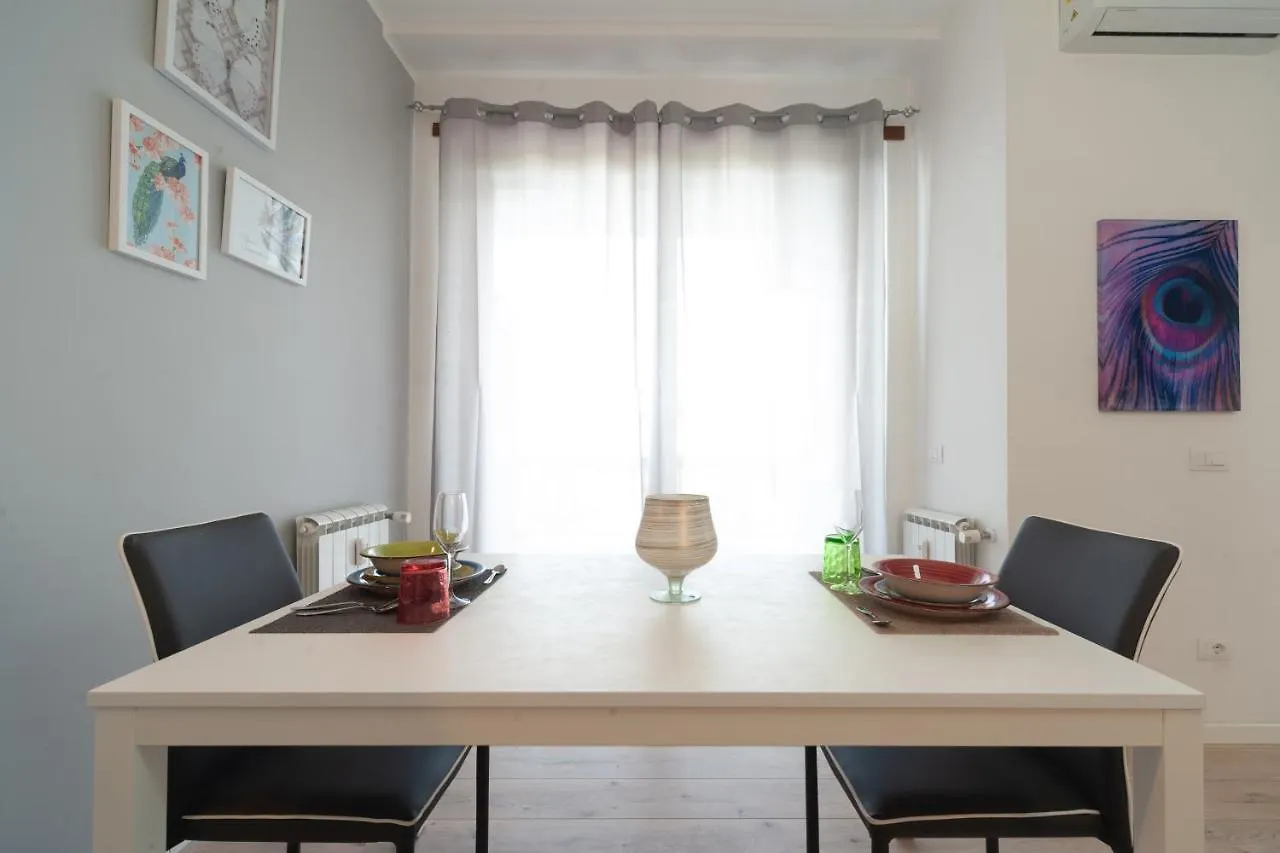 Сasa de vacaciones Villa Roma Hub Two
