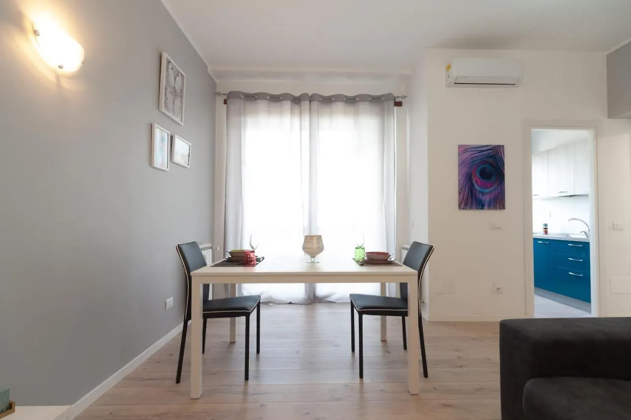 Вилла Roma Hub Two Дом отдыха Рим