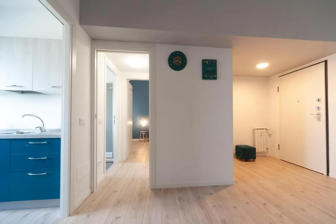 Вилла Roma Hub Two 0*, Рим